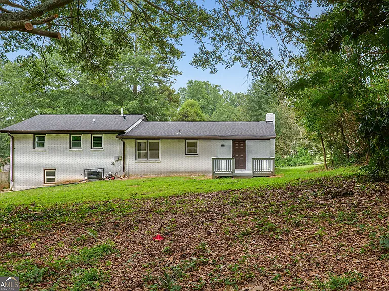 3583 Steinhauer Rd NE — Photo 23