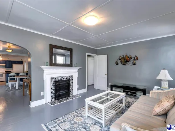 411 N Main St, Bishopville, SC 29010