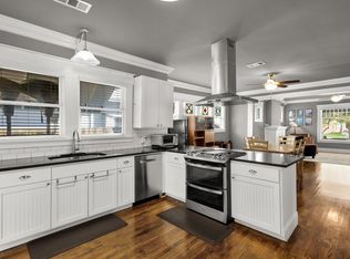 1942 Fairmount Ave, Fort Worth, TX 76110