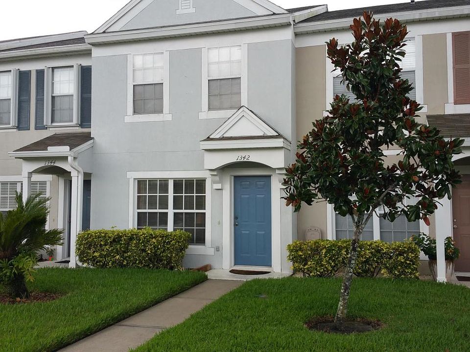 1st image of 1342 Hampton Park Ln