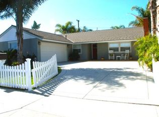17631 Flintstone Ln, Huntington Beach, CA 92647