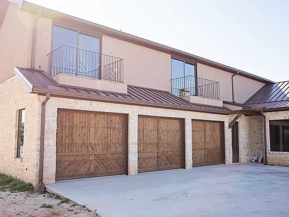 4th image of 130 White Cap Ln