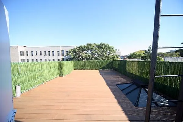 Rented by Alta Real Estate | media 43