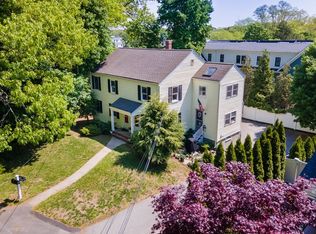 59 Beacon St #59, Westwood, MA 02090