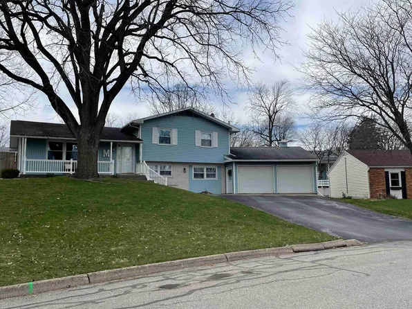407 N Liberty Ct, Albion, IN 46701