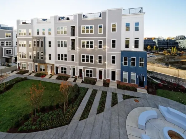 421 Mahan Ln, Annapolis, MD 21401