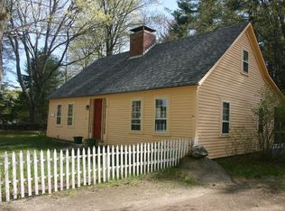 85 Oak Hill Rd, Francestown, NH 03043