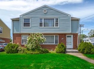 588 Beach Rd, Cheektowaga, NY 14225