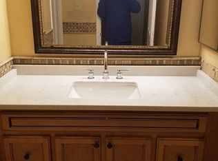 3017 Massey Rd APT A, Vestavia Hills, AL 35216