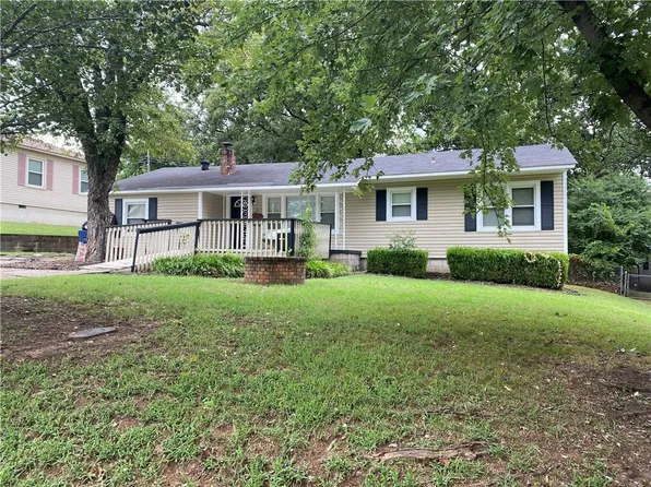 1815 Independence St, Fort Smith, AR 72901