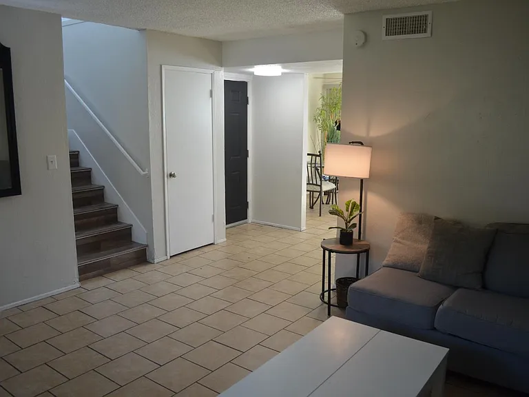 5919 Bamford Dr — Photo 6
