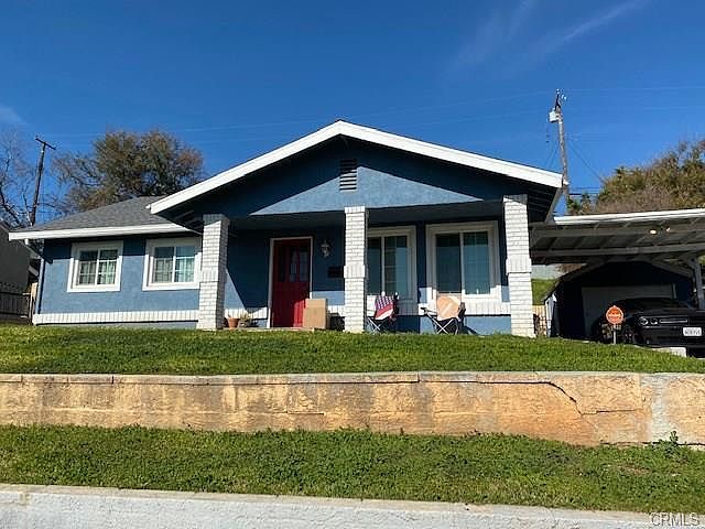 1st image of 213 E Fernfield Dr