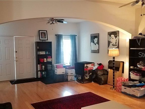 3rd image of 11936 Deer Path Way