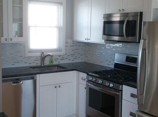 100 N Elmhurst Ave, Mount Prospect, IL 60056