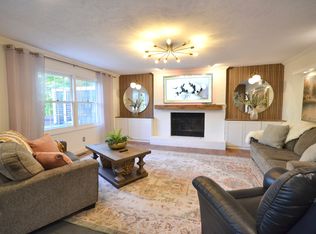 (Undisclosed Address), Bloomington, IL 61704