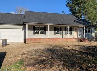 4511 Abbott Loop, Jamestown, NC 27282