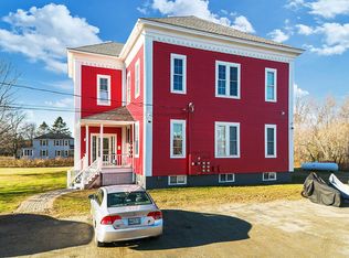 22 Burrill St, Fairfield, ME 04937