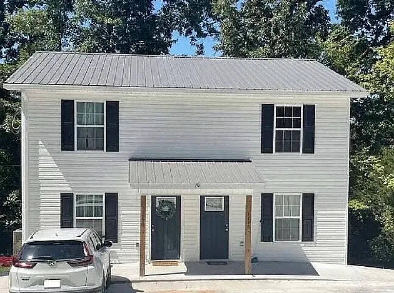 1726 View Street - 1 — Photo 1