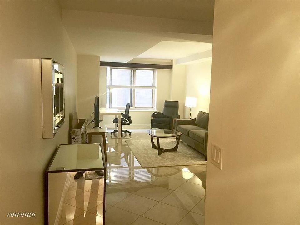 1st image of 106 Central Park S APT 8M