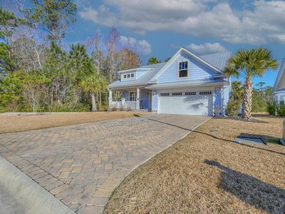 377 Waties Dr., Murrells Inlet, SC, 29576