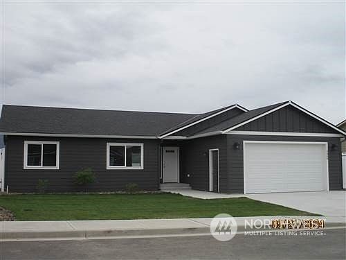1st image of 2468 3rd Street