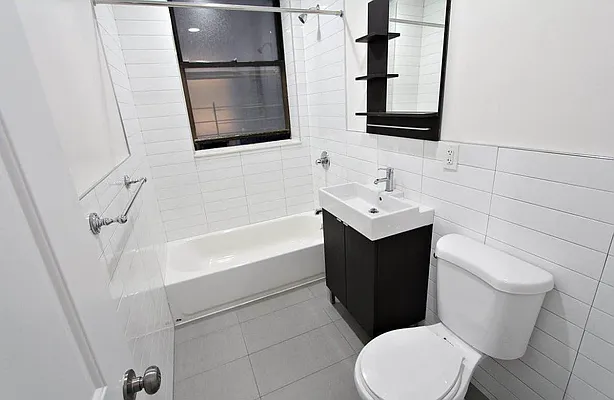 Rented by EastMount Realty LLC | media 11