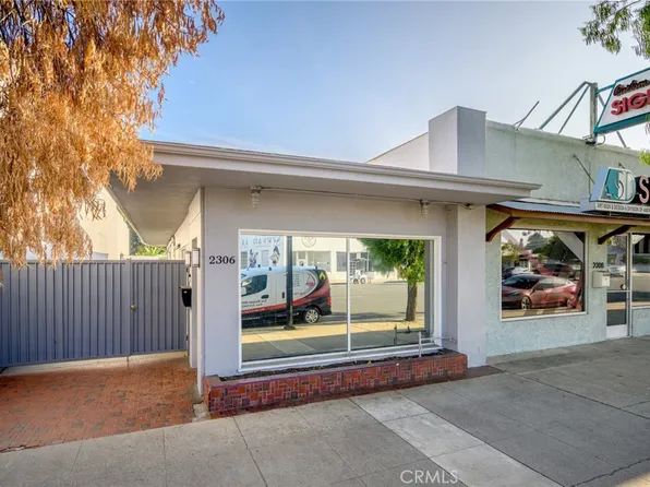 2304 W Burbank Blvd, Burbank, CA 91506