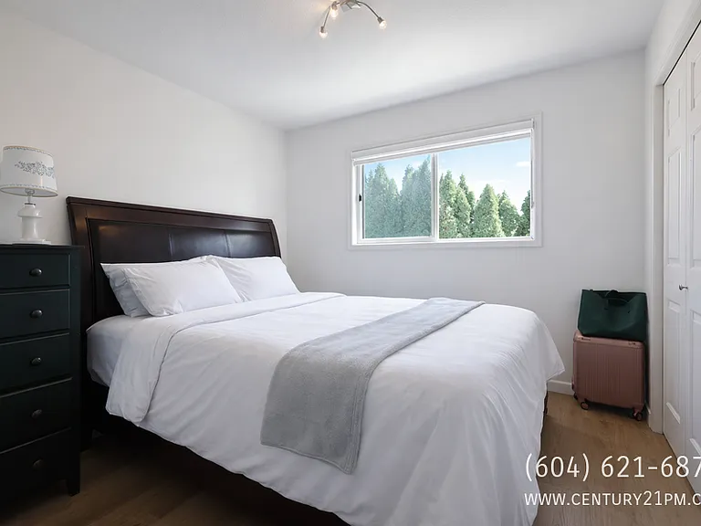 32654 Nootka Close #UPPER — Photo 10