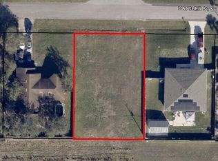 566 Hatcher St SE, Palm Bay, FL 32909
