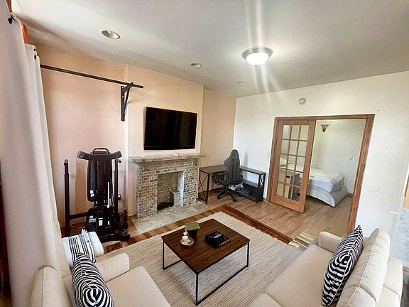 3rd image of 4510 11th Ave #3F