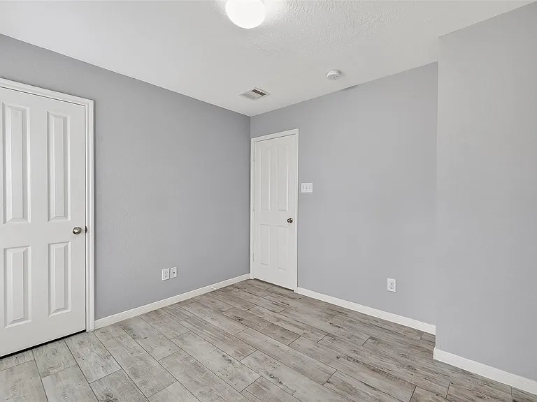 20610 Moonrise River Ln — Photo 34