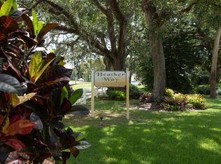 677 Royal Palm Blvd APT 25, Vero Beach, FL 32960