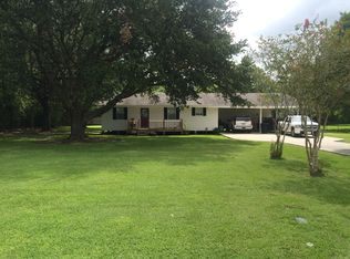 14239 Saint Elmo Rd, Erath, LA 70533