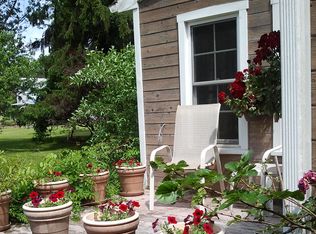 967 E Mountain Rd, Hegins, PA 17938