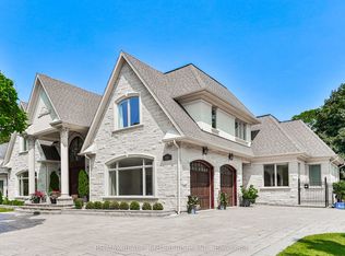 1511 Broadmoor Ave, Mississauga, ON L5G 3T7