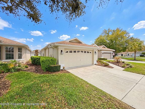 3rd image of 15021 Tamarind Loop