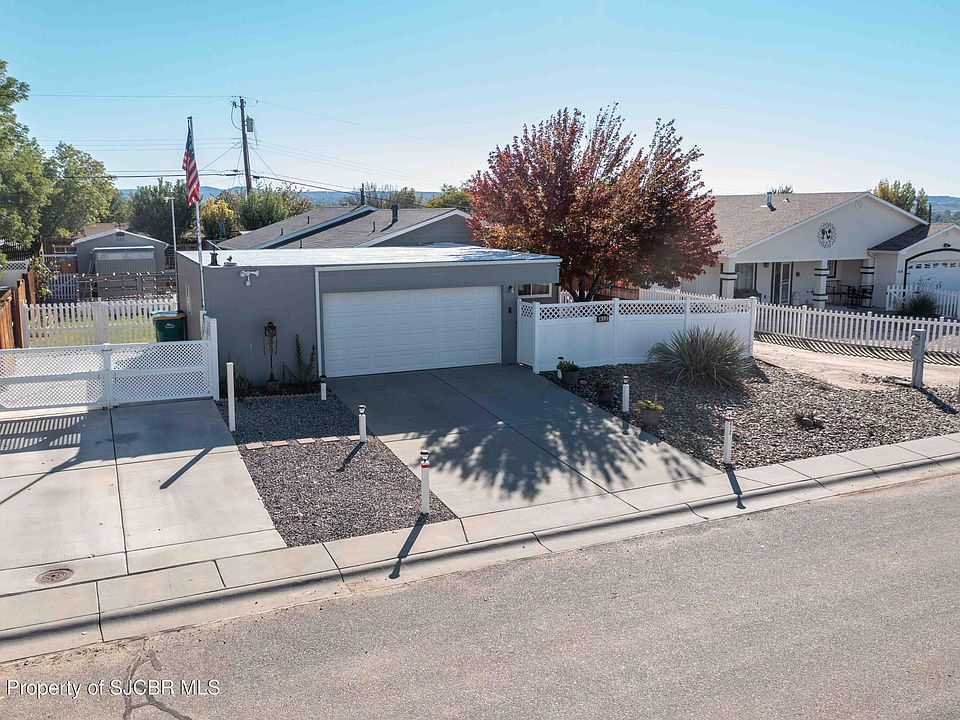 1st image of 412 Sandia Ct