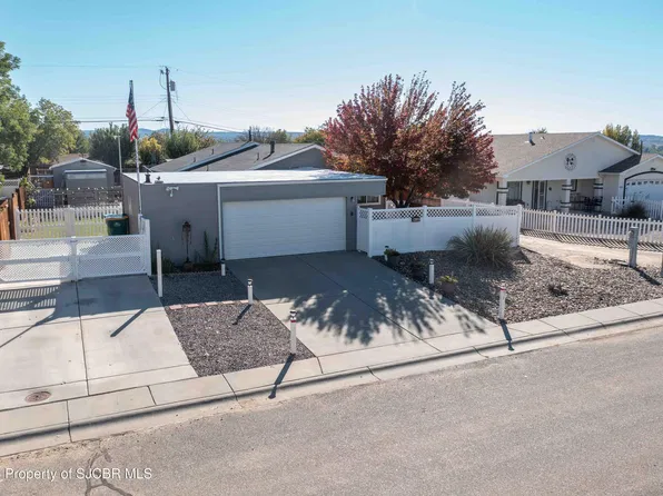 412 Sandia Ct, Aztec, NM 87410