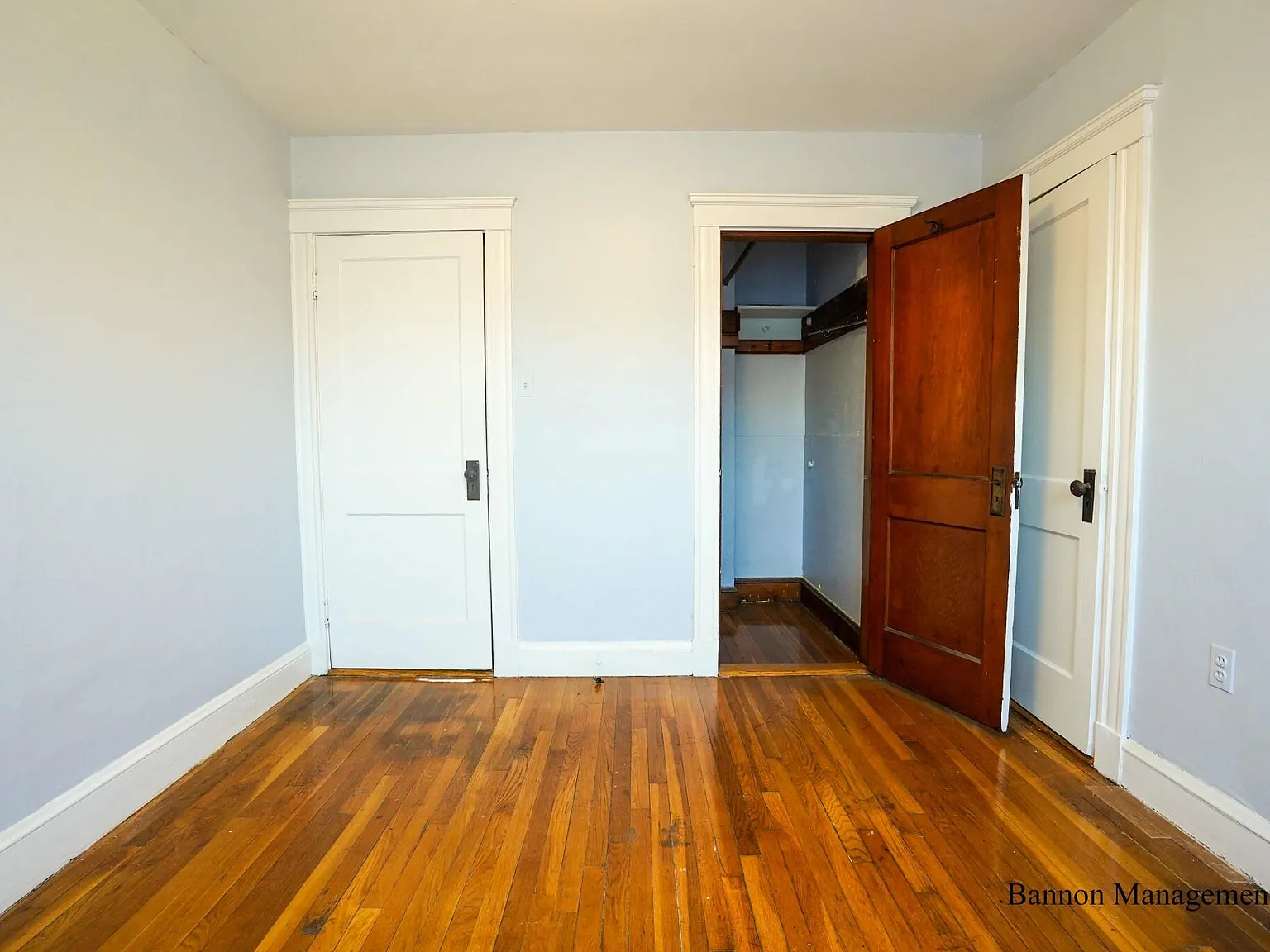 81 Beechcroft St — Photo 3