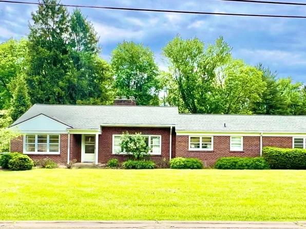 800 Indian Hill Rd, Terrace Park, OH 45174