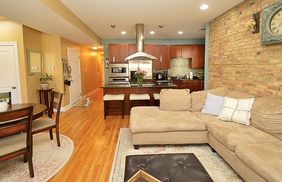 1st image of 3740 N Wilton Ave APT 4