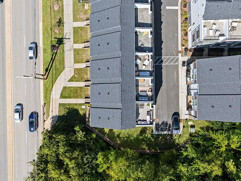 6020 Irwins Branch Dr — Photo 27