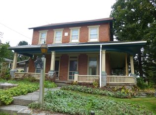 307 Meadow Valley Rd, Lititz, PA 17543