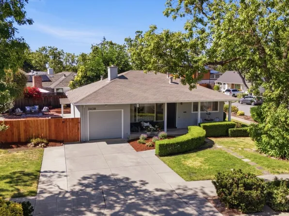 2438 Massachusetts Ave, Redwood City, CA 94061