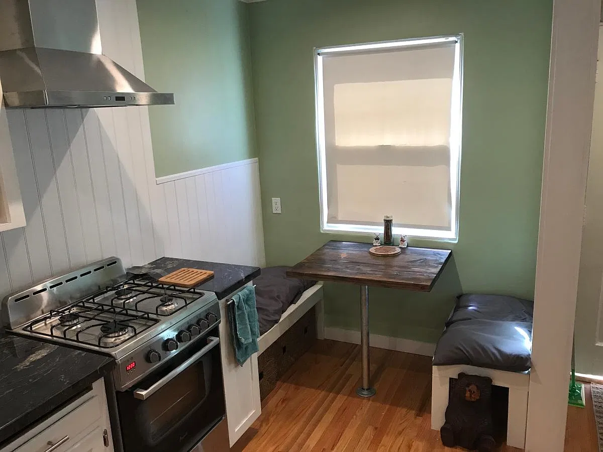 5072 Voltaire Street — Photo 2