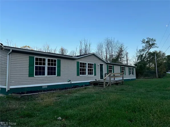 12859 Narrows Rd, Cambridge, OH 43725