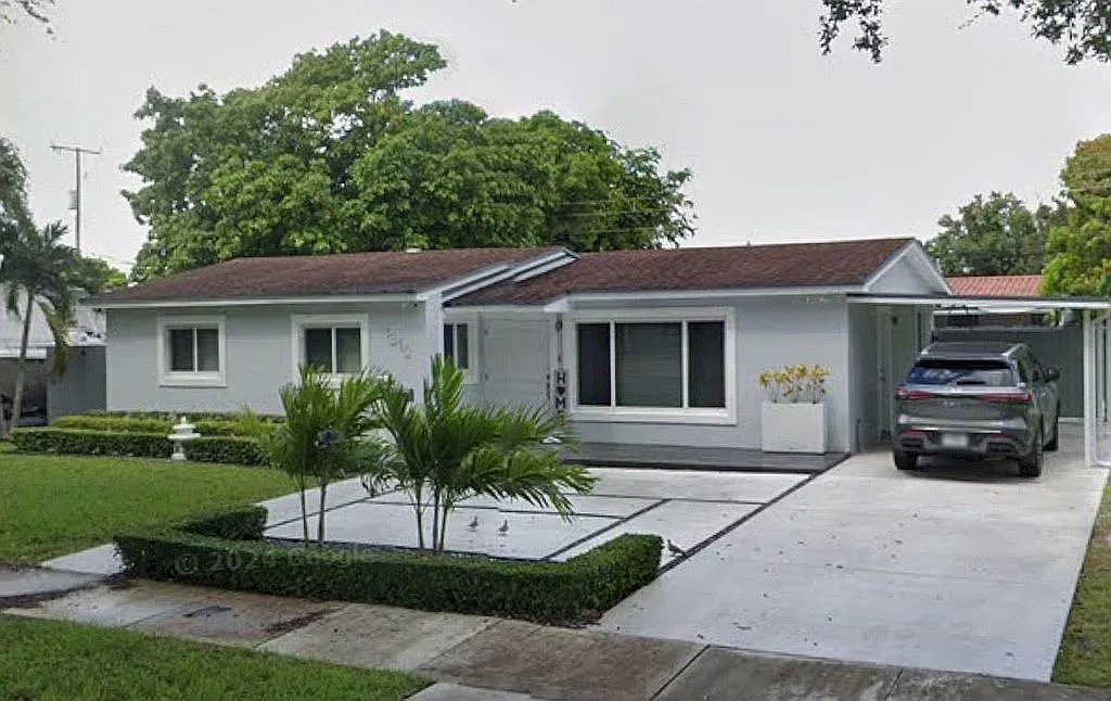 Property main image