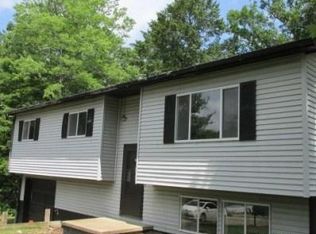 360 Cedarhurst Dr, Zanesville, OH 43701