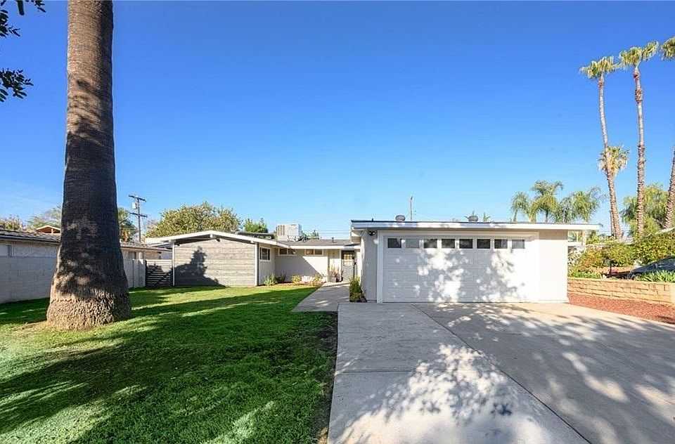 1st image of 10639 Saloma Ave