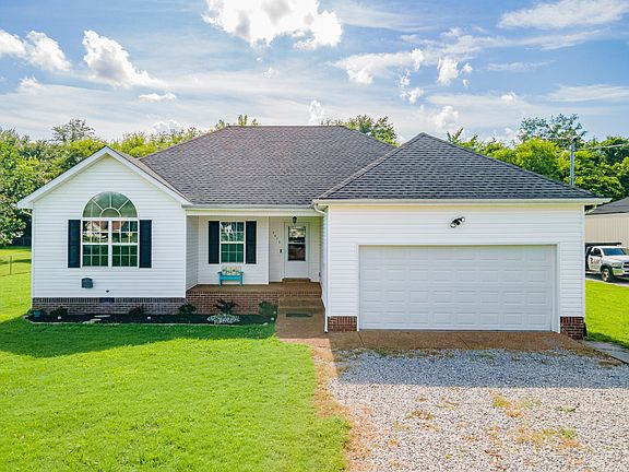 2nd image of 2673 Forest Run Dr
